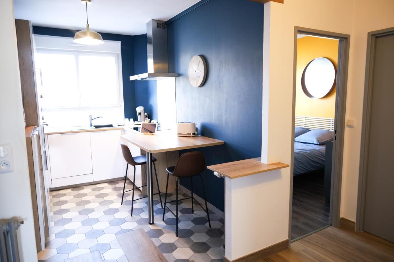 Apartamento Le Grand Chambord 2 Laval  Exterior foto